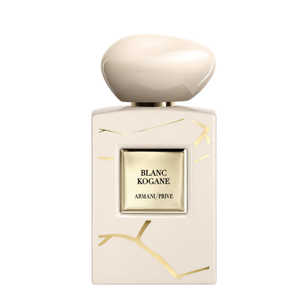 Armani white perfume for her shop